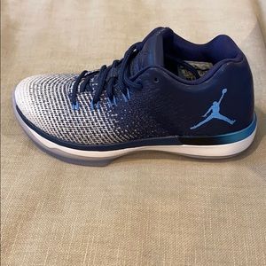 Boys Basketball Shoes